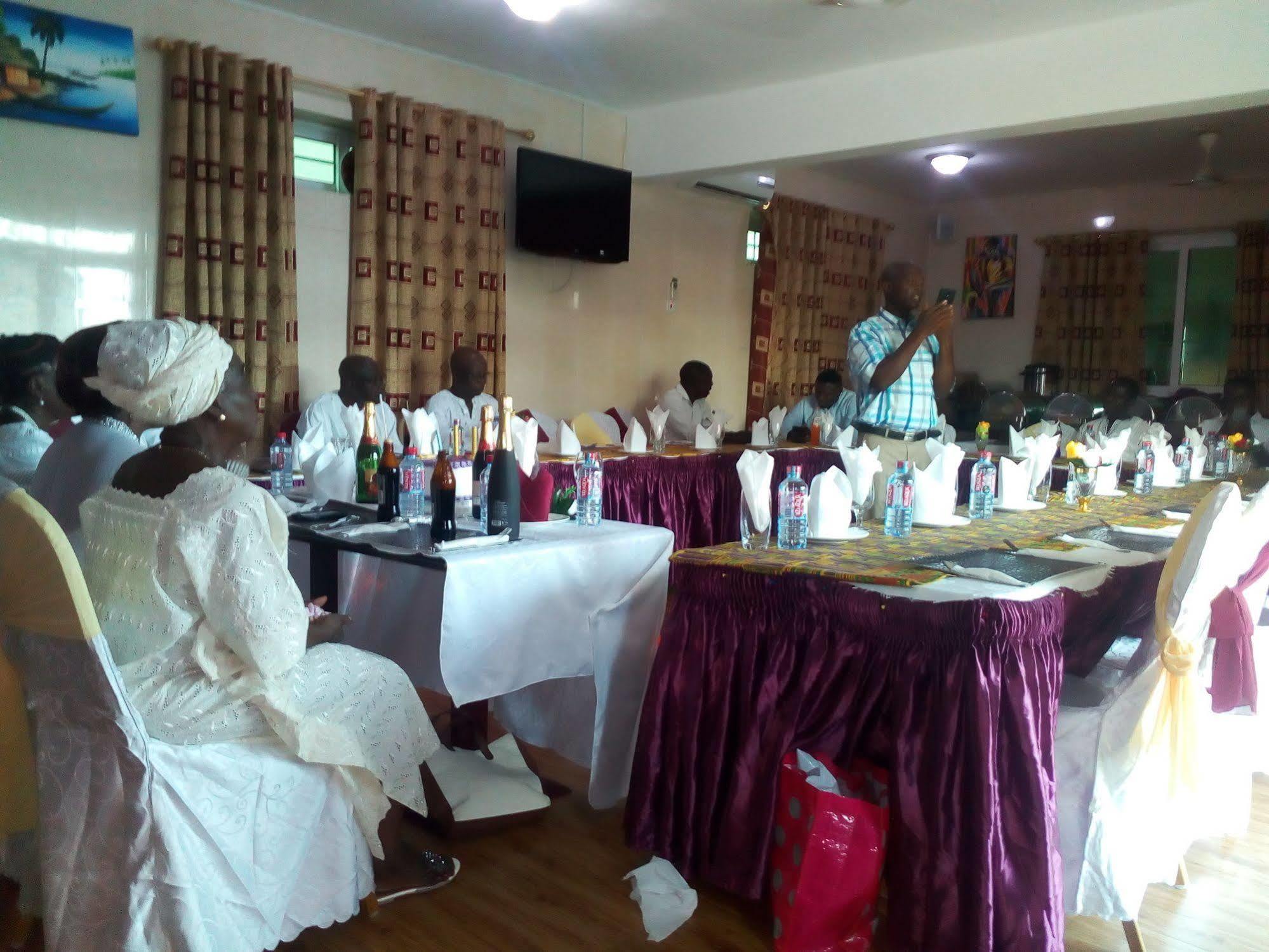 Grand Star Hotel North Legon Luaran gambar
