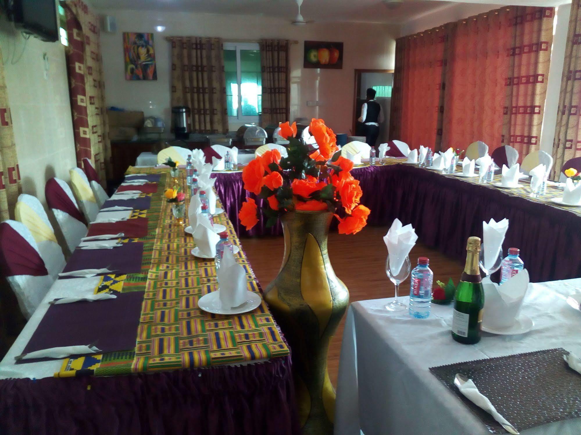 Grand Star Hotel North Legon Luaran gambar