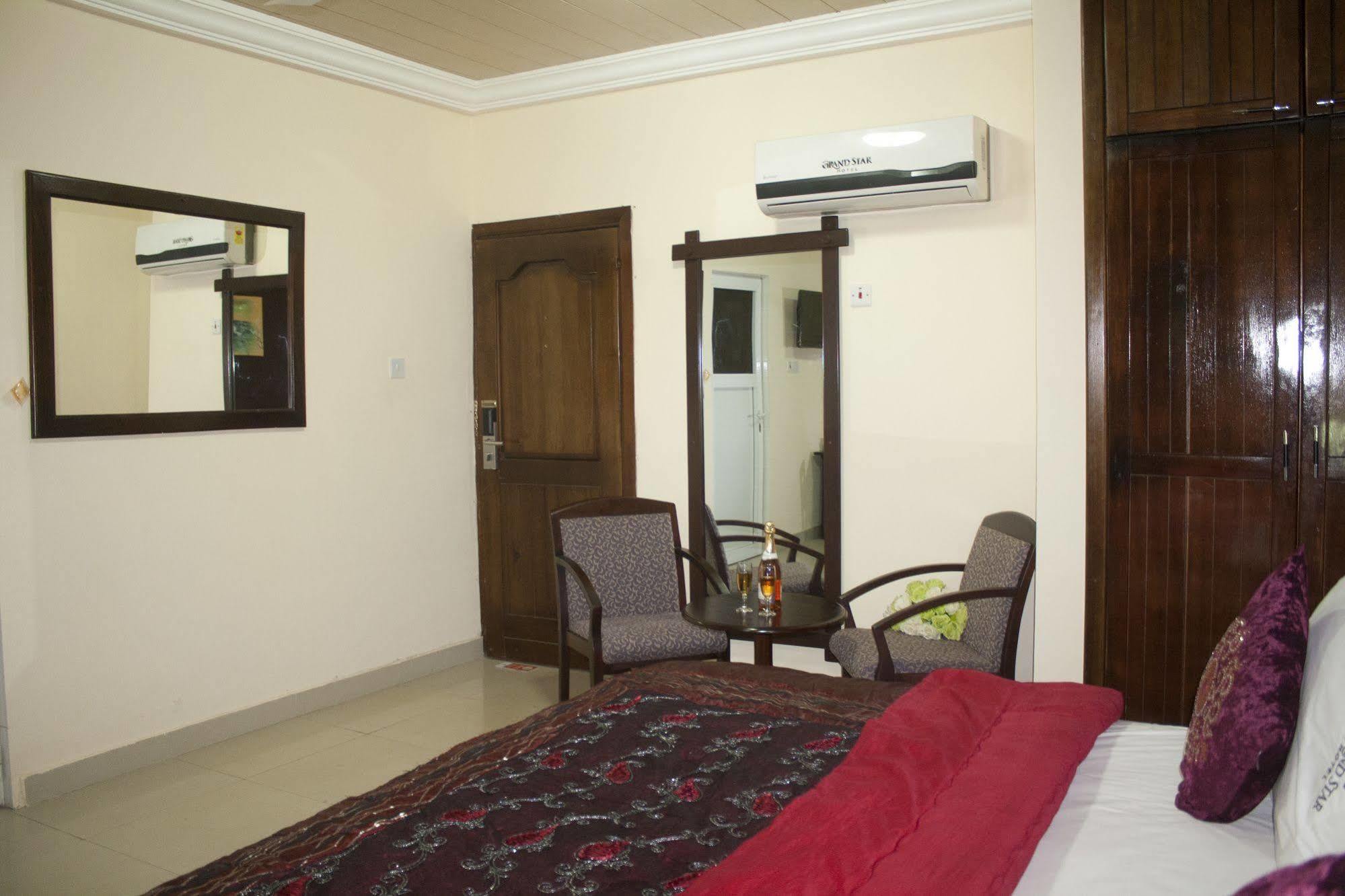 Grand Star Hotel North Legon Luaran gambar